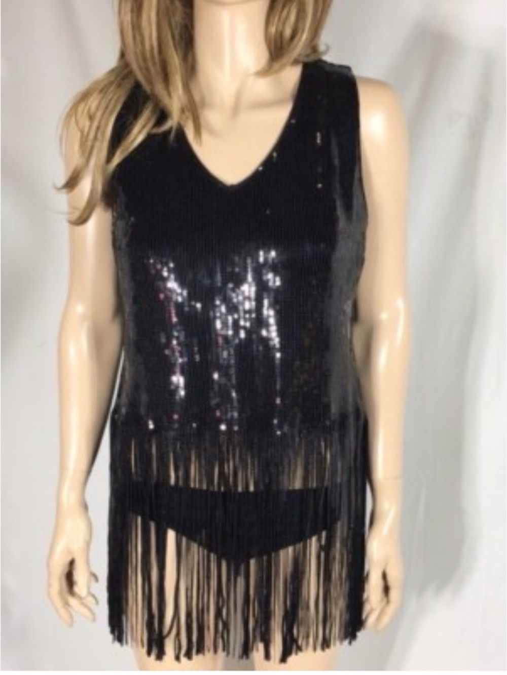Vince Camuto Black Sequin Fringe top - Picture 2 of 8